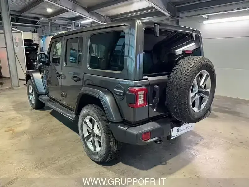 Usata Jeep Wrangler Unlimited Sahara 200 CV (147 kW) 2018 Grigio SUV