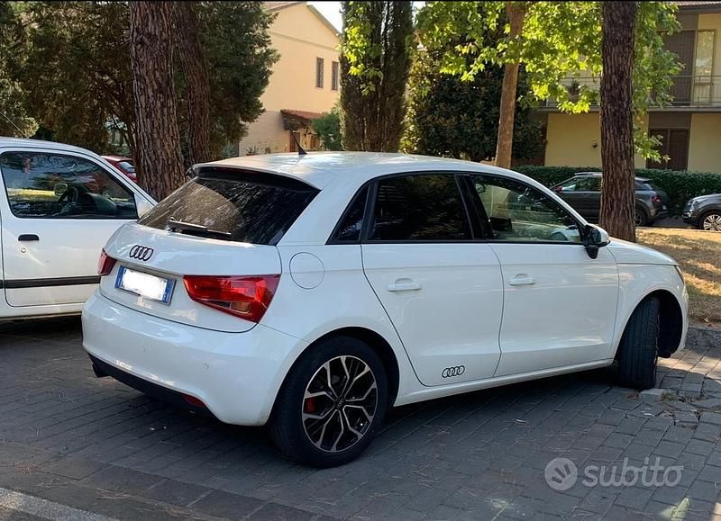 Usata Audi A1 Sportback Ambition 86 CV (63 kW) 2013 Bianco Utilitaria