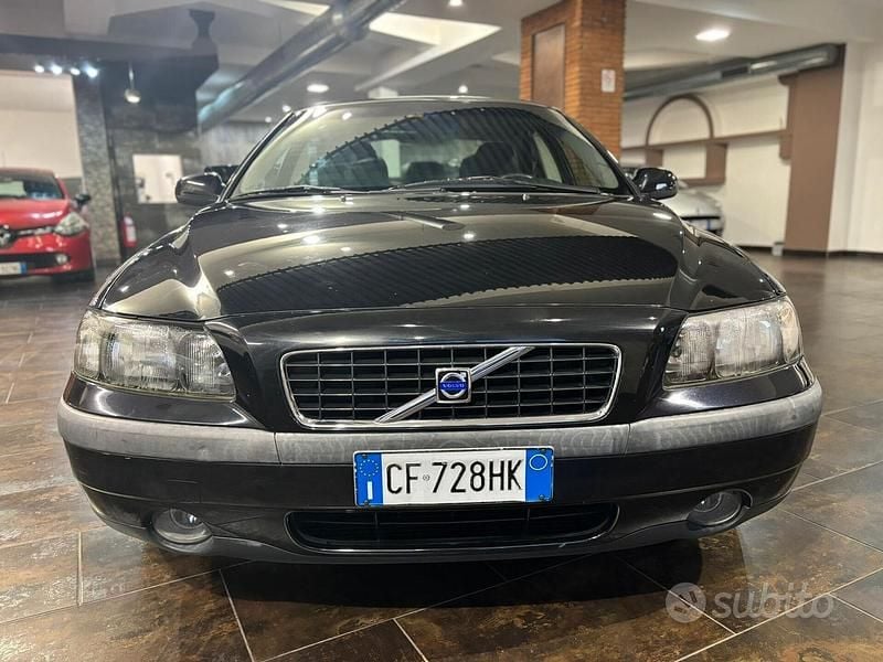 Usata Volvo S60 180 CV (132 kW) 2003 Nero Berlina