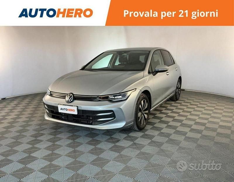 Usata VW Golf VIII Edition 116 CV (85 kW) 2024 Grigio Berlina