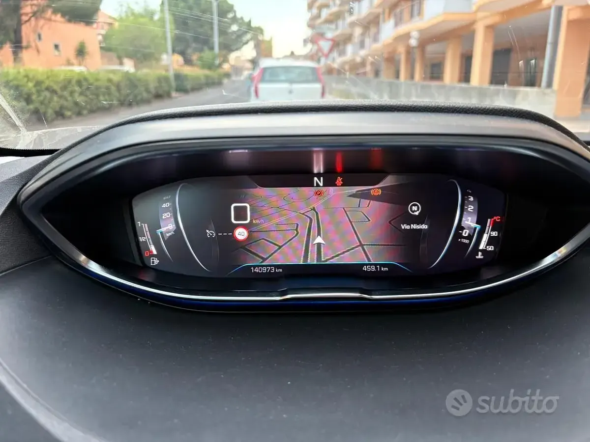 Usata Peugeot 3008 131 CV (96 kW) 2021 Grigio SUV