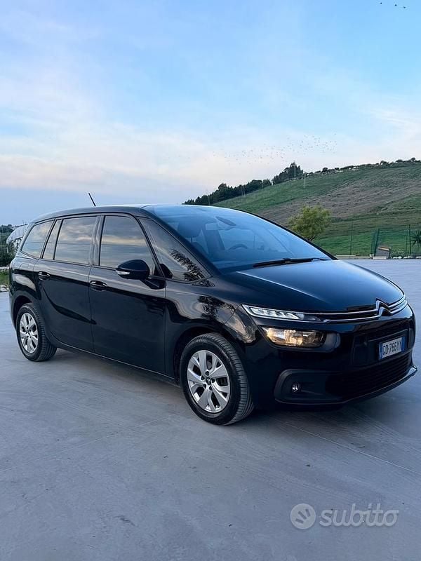 Nero Usata 2021 Citroën C4 SpaceTourer Monovolume | 10.700 € (Ottimo prezzo) - Immagine 1/4
