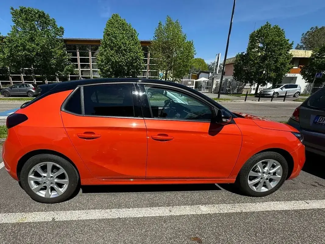 Używany Opel Corsa Edition 75 KM (55 kW) 2023 Hatchback