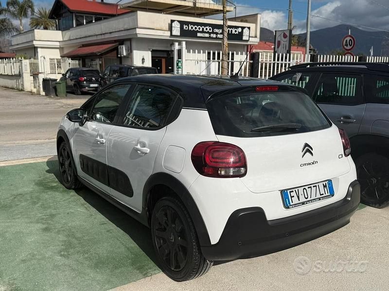 Usata Citroën C3 101 CV (74 kW) 2019 Bianco Utilitaria