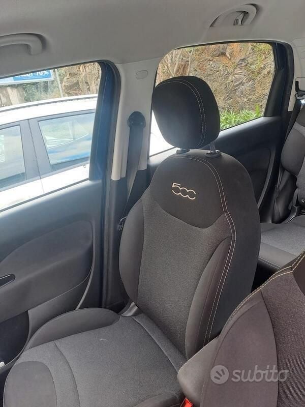 Usata Fiat 500L Living 120 CV (88 kW) 2018 Blu Monovolume