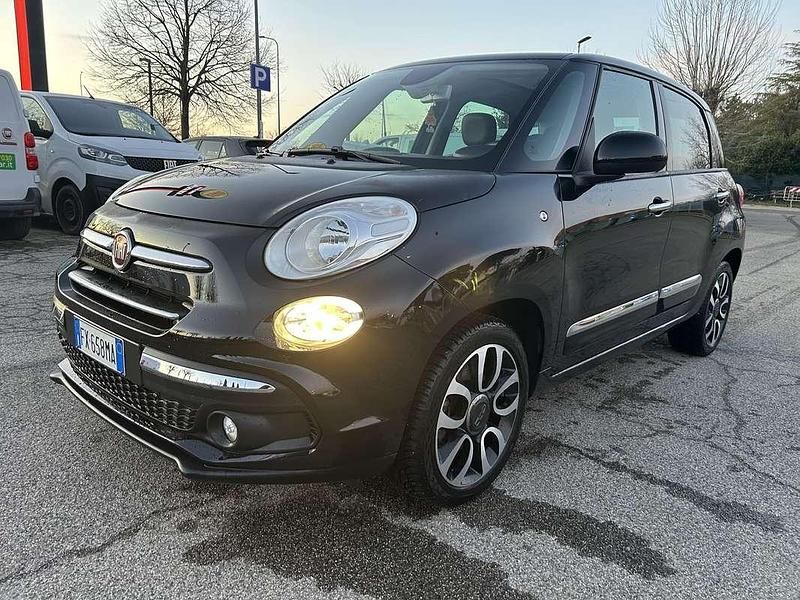 Usata Fiat 500L Lounge 120 CV (88 kW) 2019 Nero Monovolume