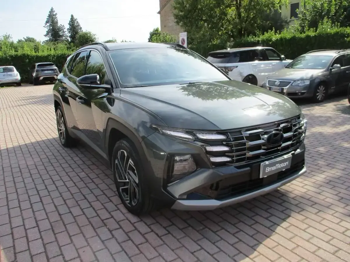 Usata Hyundai Tucson 160 CV (117 kW) 2024 Verde cipresso SUV