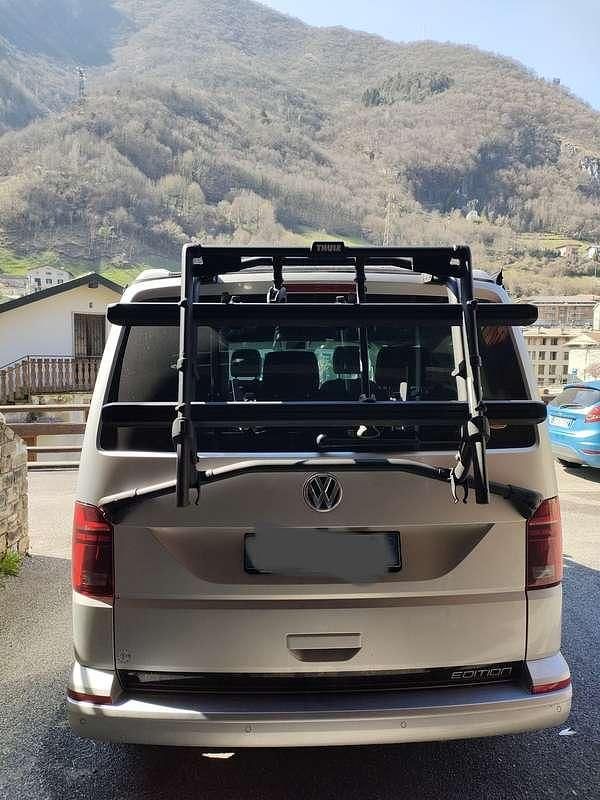 Usata VW California California 150 CV (110 kW) 2024 Argento Furgone