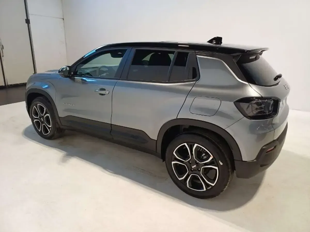 Nuova Jeep Avenger Summit 109 CV (80 kW) 2026 Nero SUV