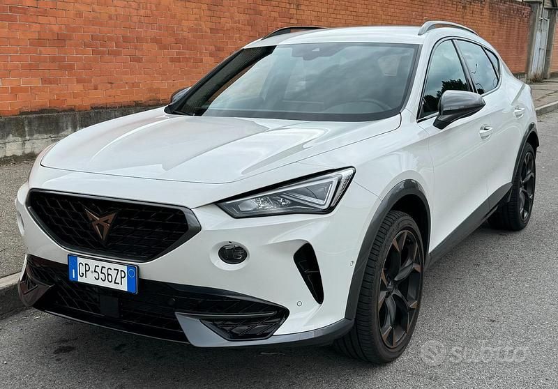 Bianco Usata 2023 Cupra Formentor SUV | 30.172 € (Buon prezzo) - Immagine 1/4