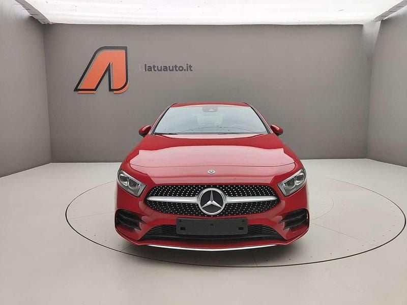 Gebraucht Mercedes A180 AMG Line Premium 116 PS (85 kW) 2020 Rot Kleinwagen