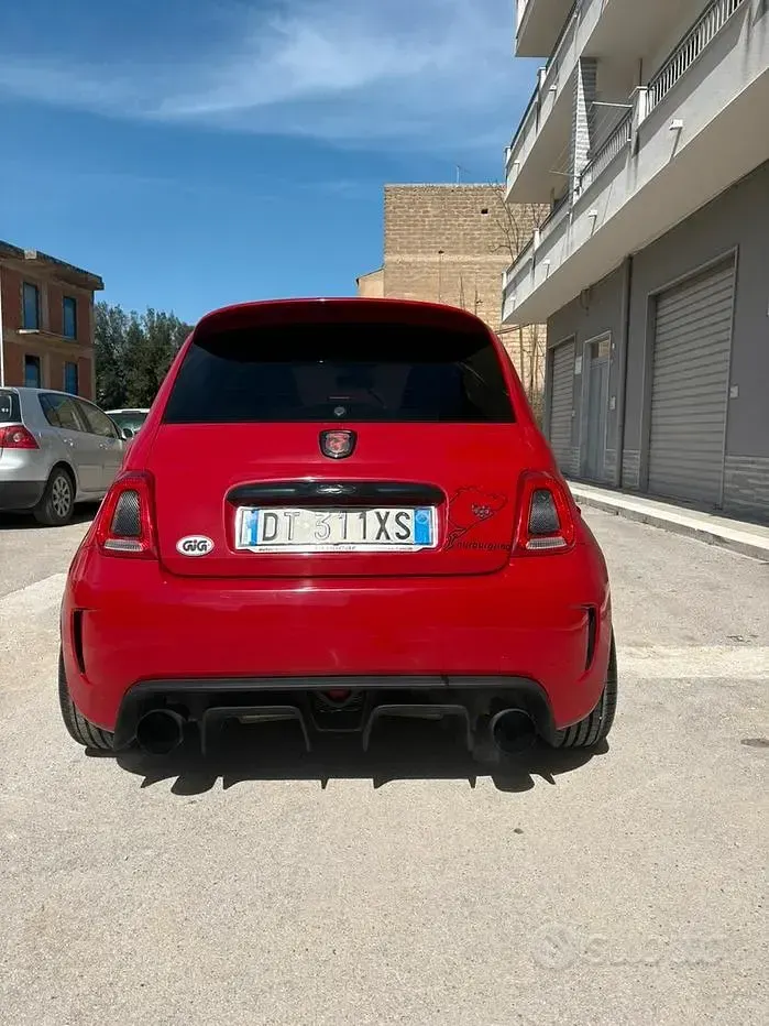 Usata Abarth 500 135 CV (99 kW) 2009 Rosso Utilitaria