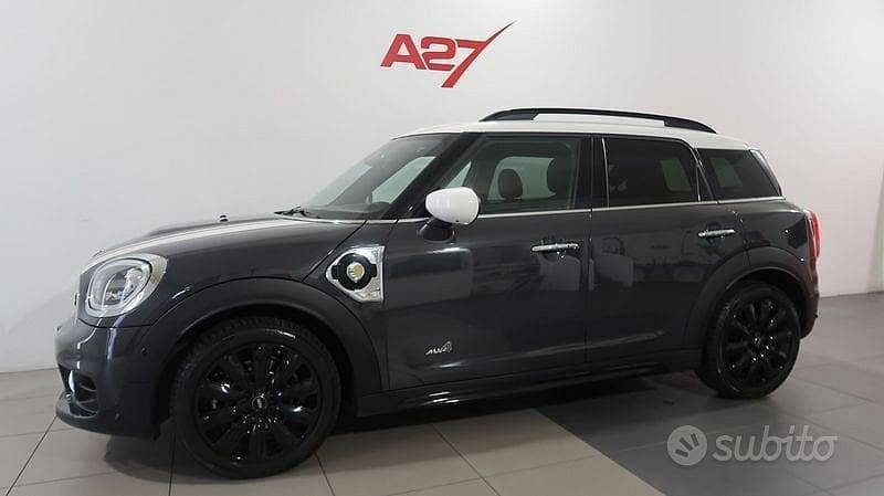 Usata Mini Cooper Countryman Business 224 CV (164 kW) 2019 Grigio SUV
