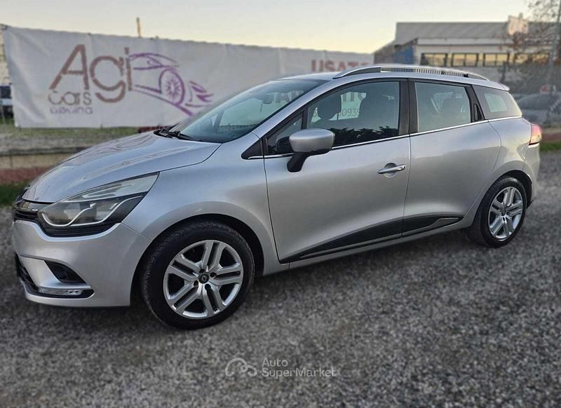 Usata Renault Clio GrandTour 90 CV (66 kW) 2017 Argento Station wagon