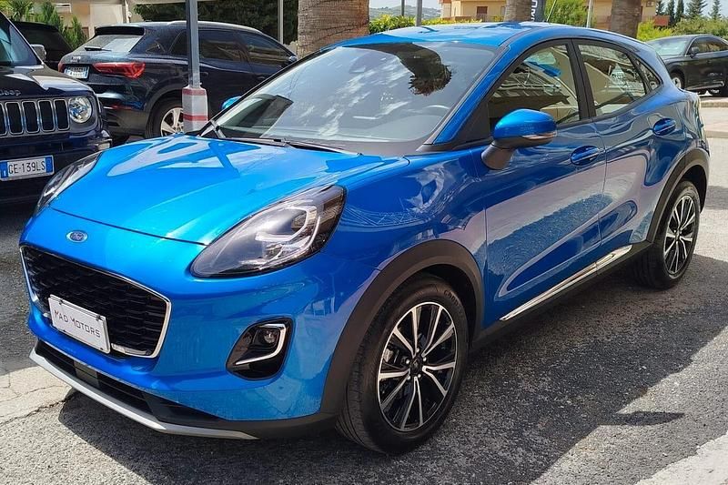 Usata Ford Puma Titanium 125 CV (91 kW) 2023 Blu Utilitaria