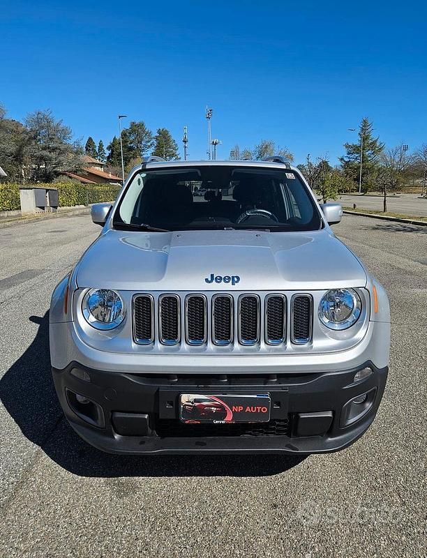 Usata Jeep Renegade Limited 120 CV (88 kW) 2015 Grigio SUV