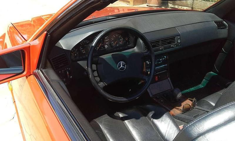 Usata Mercedes SL300 190 CV (139 kW) 1989 Rosso Cabrio