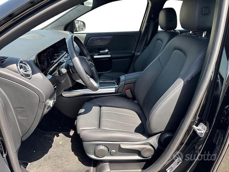 Usata Mercedes GLA200 Advanced 163 CV (119 kW) 2024 Nero SUV