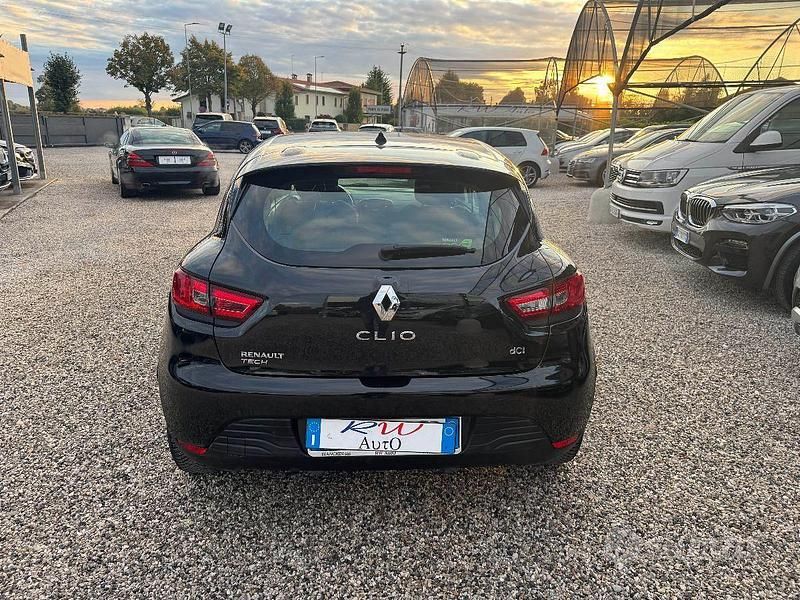 Usata Renault Clio IV 75 CV (55 kW) 2013 Nero Berlina