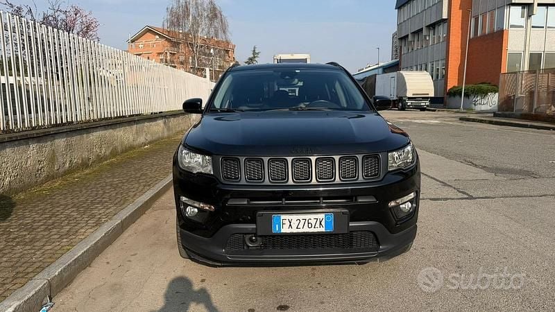 Usata Jeep Compass Night Eagle 140 CV (102 kW) 2019 Nero SUV