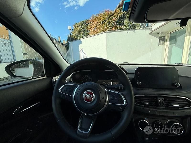 Usata Fiat Tipo Life 101 CV (74 kW) 2021 Berlina