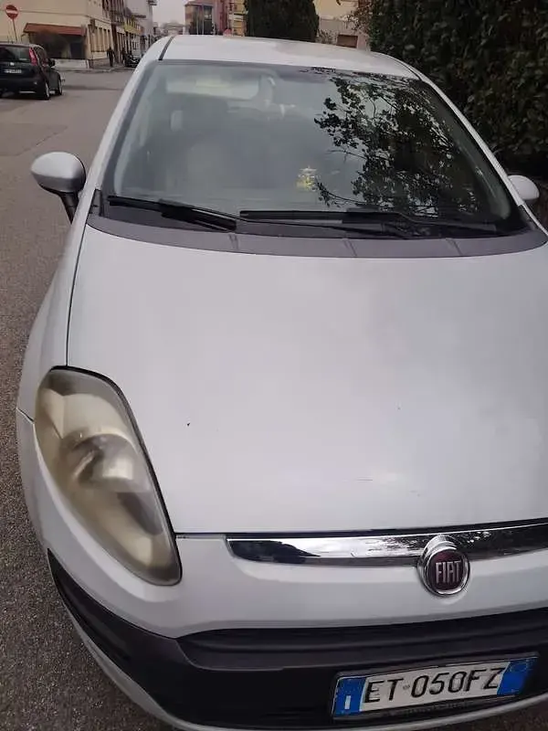 Brugt Fiat Punto Evo 120 HK (88 kW) 2011 Hvid Hatchback