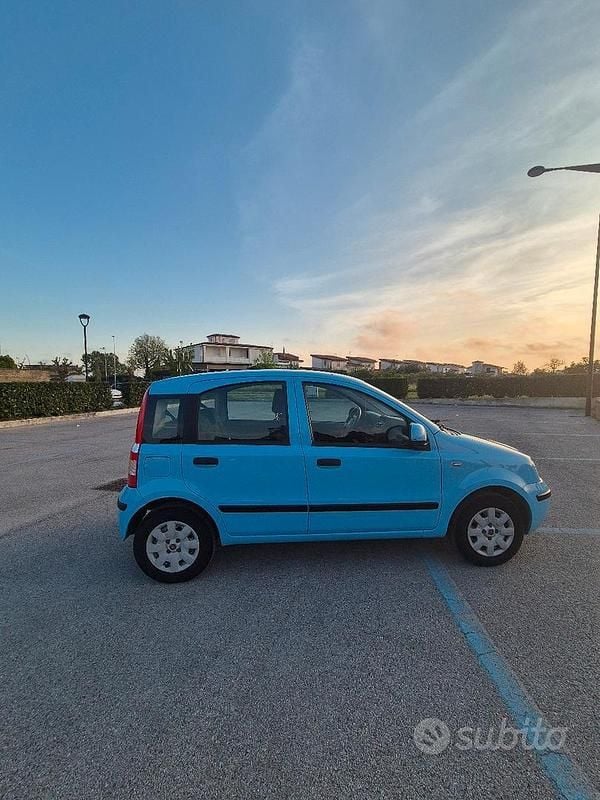 Usata Fiat Panda 69 CV (50 kW) 2011 Utilitaria