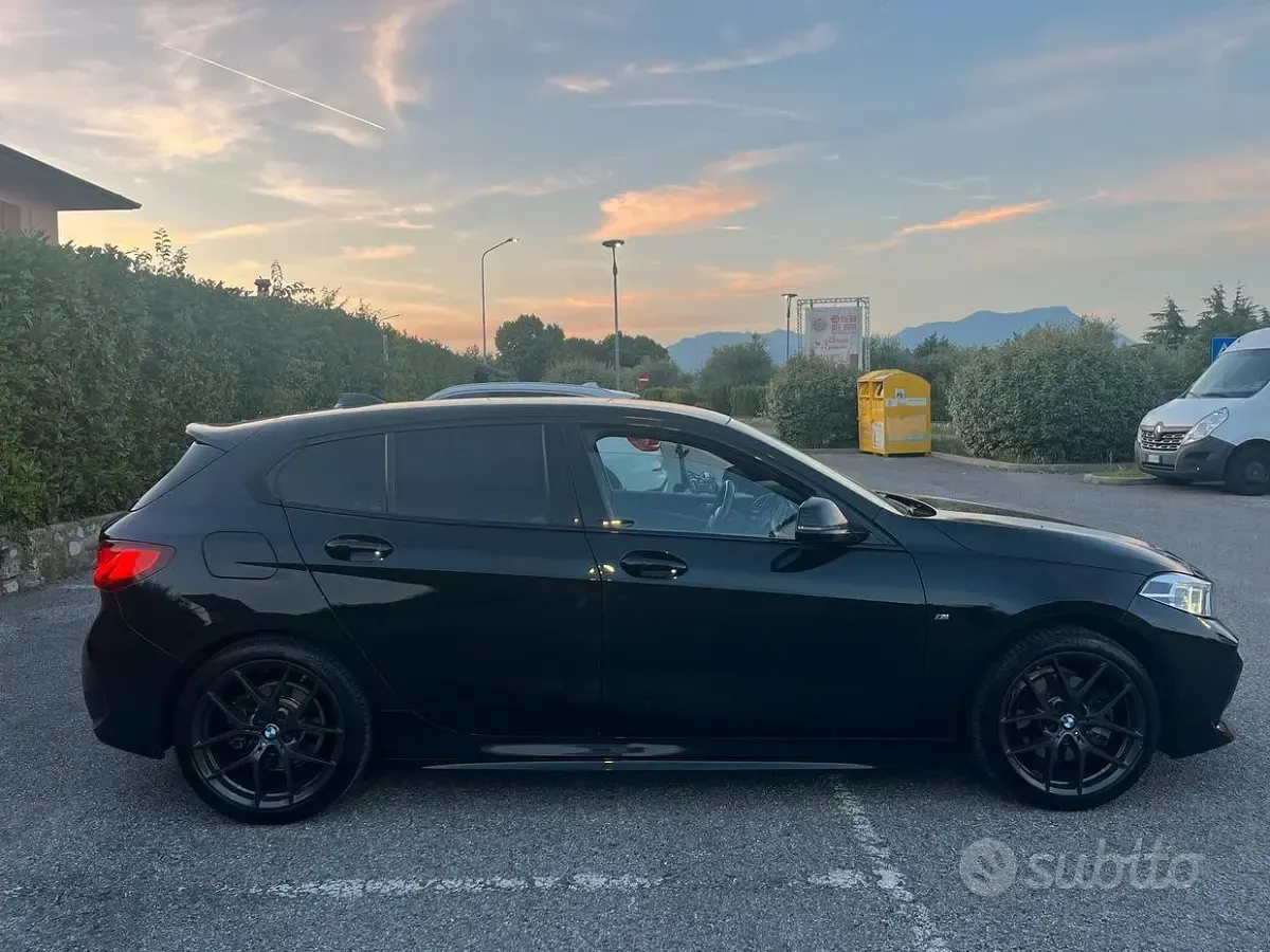 Usata BMW 116 Efficient Dynamics 116 CV (85 kW) 2021 Nero Utilitaria