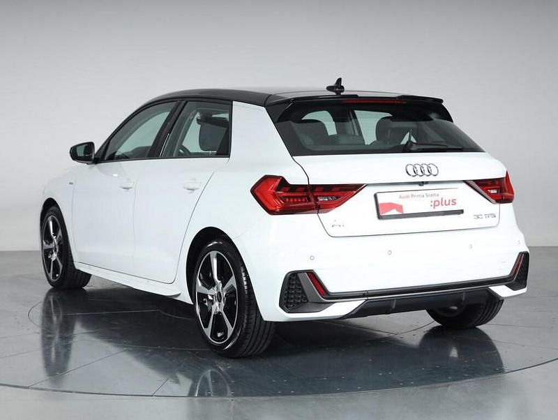 Nuova Audi A1 Sportback S-Line 116 CV (85 kW) 2025 Bianco ghiaccio Utilitaria
