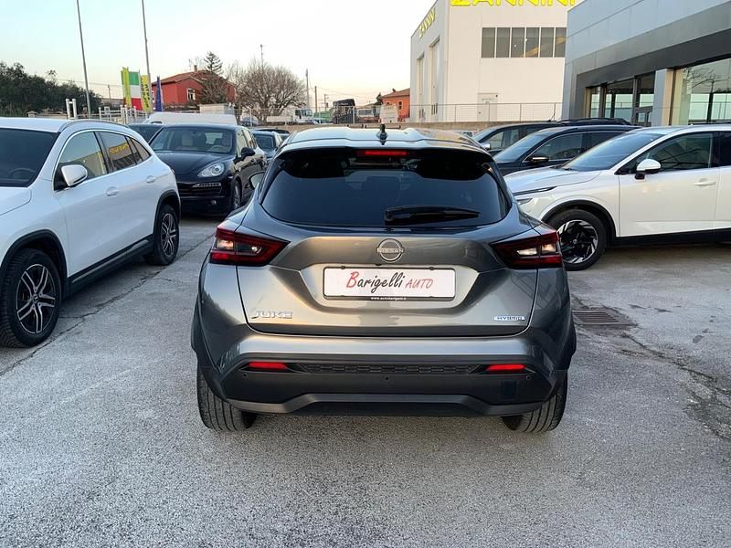Usata Nissan Juke Tekna 93 CV (68 kW) 2023 Grigio SUV