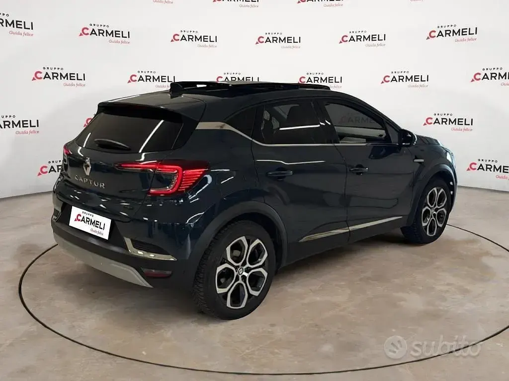 Usata Renault Captur Techno 143 CV (105 kW) 2023 Bluazzurro SUV