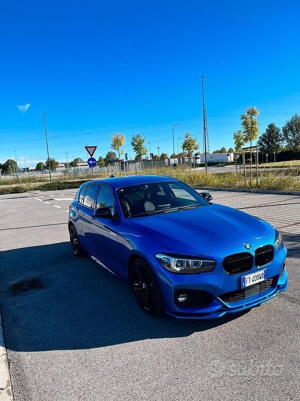 Usata BMW 120 Efficient Dynamics 184 CV (135 kW) 2019 Blu Utilitaria