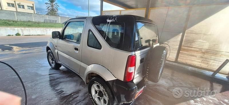 Usata Suzuki Jimny 2004 Grigio SUV