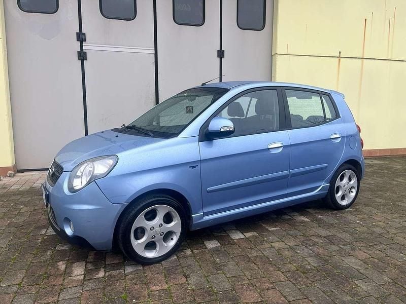 Usata Kia Picanto 63 CV (46 kW) 2008 Blu/azzurro Utilitaria