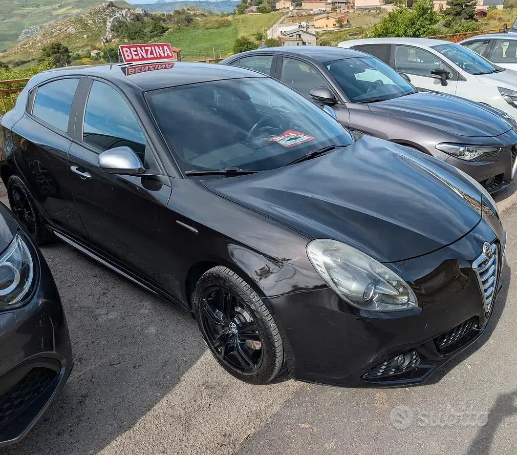 Occasion Alfa Romeo Giulietta Exclusive 170 ch (125 kW) 2012 Noir Citadine