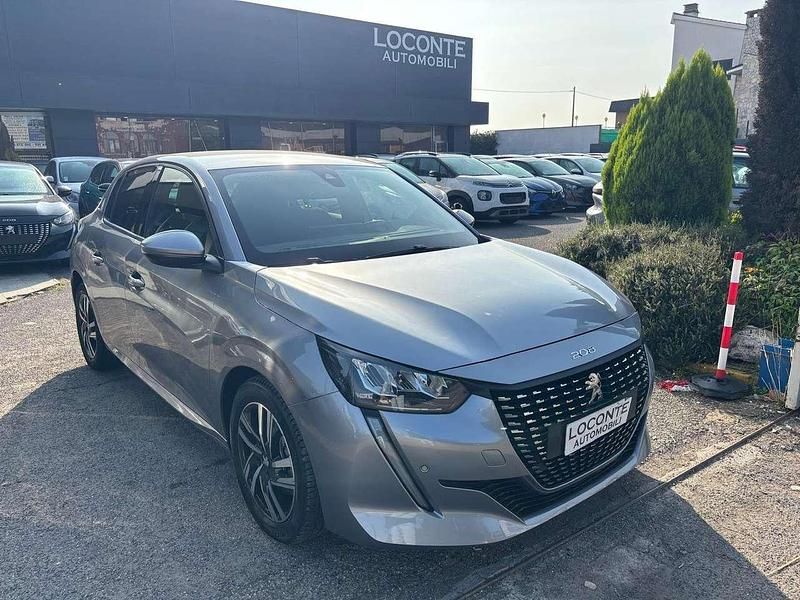 Usata Peugeot 208 Allure 101 CV (74 kW) 2020 Argento Utilitaria