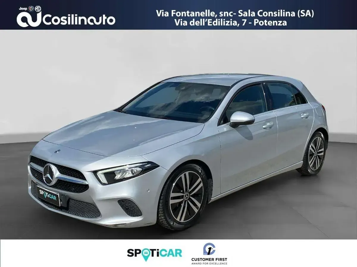 Usata Mercedes A180 Premium 116 CV (85 kW) 2019 Berlina