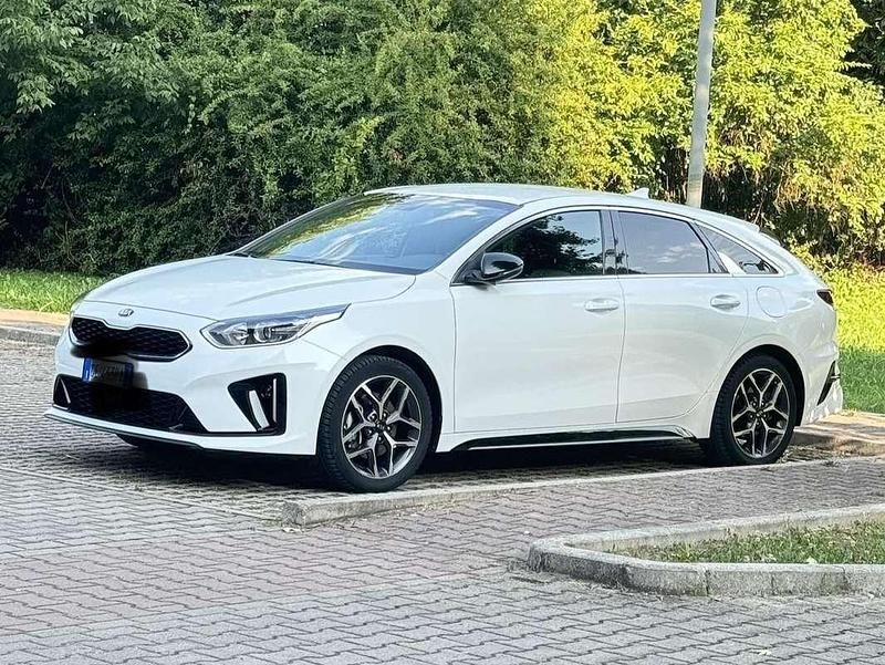 Usata Kia ProCeed GT-Line 136 CV (100 kW) 2021 Bianco Station wagon