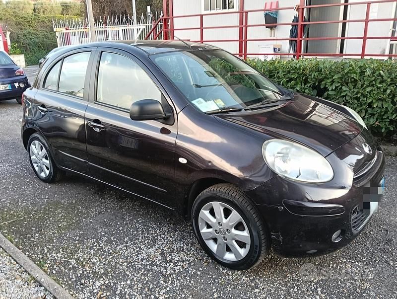 Usata Nissan Micra 80 CV (58 kW) 2011 Nero Utilitaria