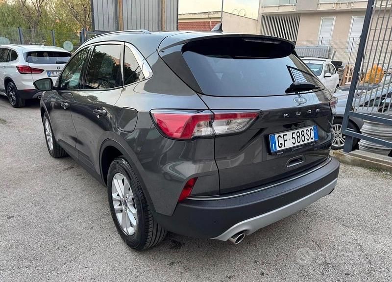 Usata Ford Kuga Titanium X 120 CV (88 kW) 2021 Grigio SUV