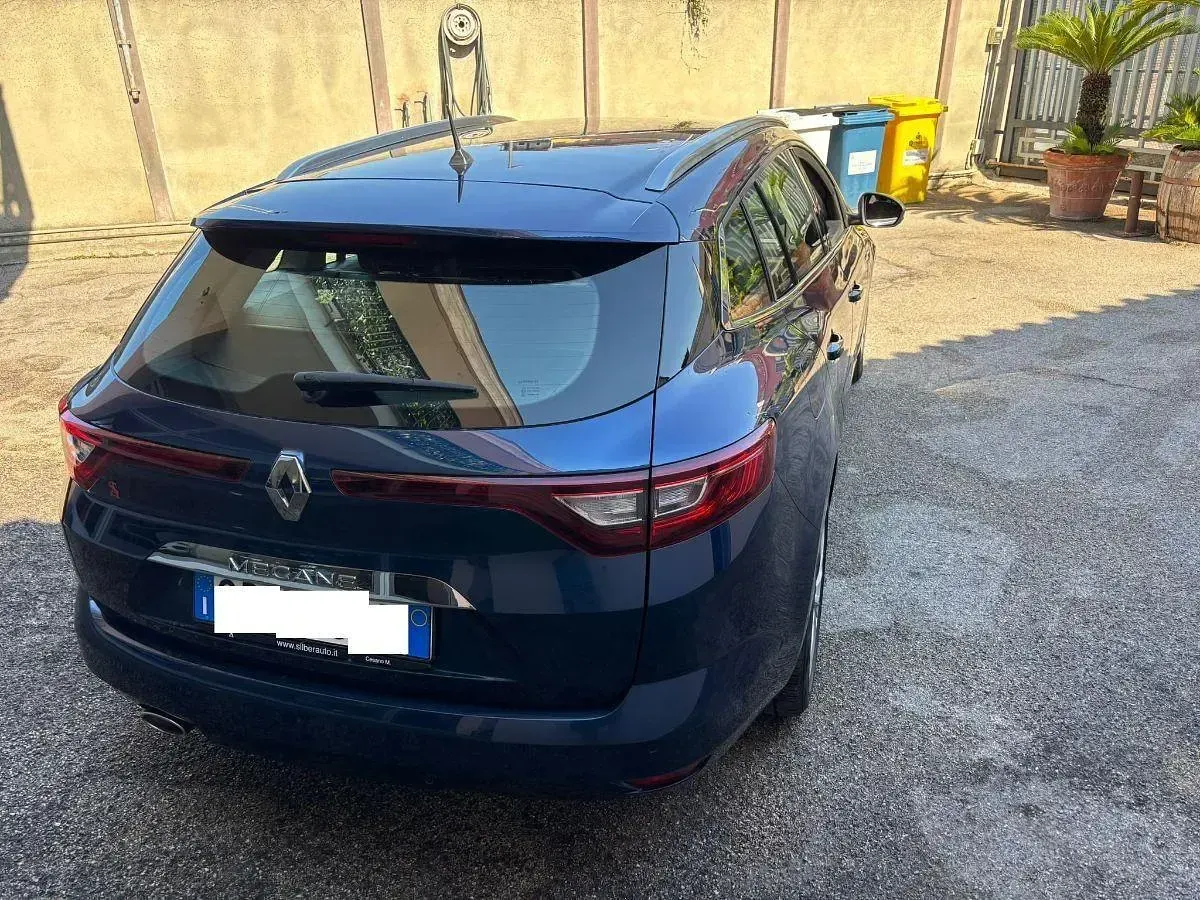 Usata Renault Mégane II Intens 115 CV (84 kW) 2021 Blu Berlina