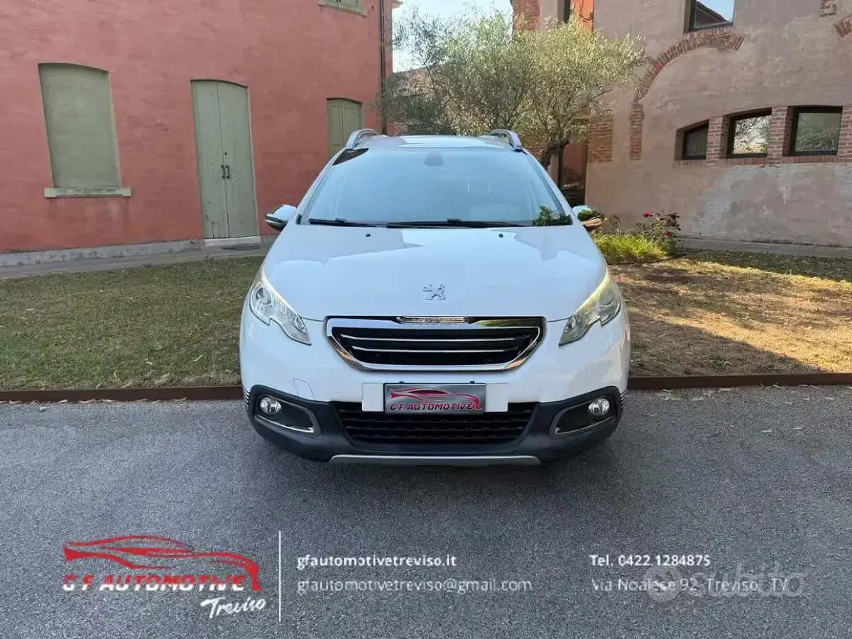 Usata Peugeot 2008 S 92 CV (67 kW) 2015 Bianco SUV
