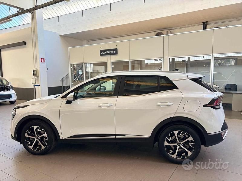 Gebraucht Kia Sportage Style 136 PS (100 kW) 2022 Weiß SUV