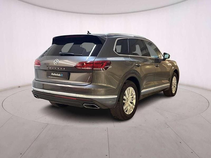 Usado VW Touareg Advance 231 HP (169 kW) 2020 Cinzento SUV