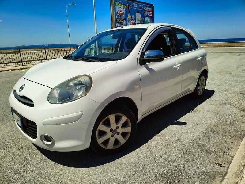 Usata Nissan Micra 80 CV (58 kW) 2014 Bianco Utilitaria