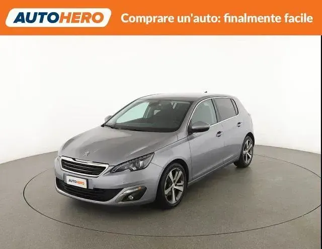 Begagnad Peugeot 308 Allure 120 HK (88 kW) 2017 Sedan