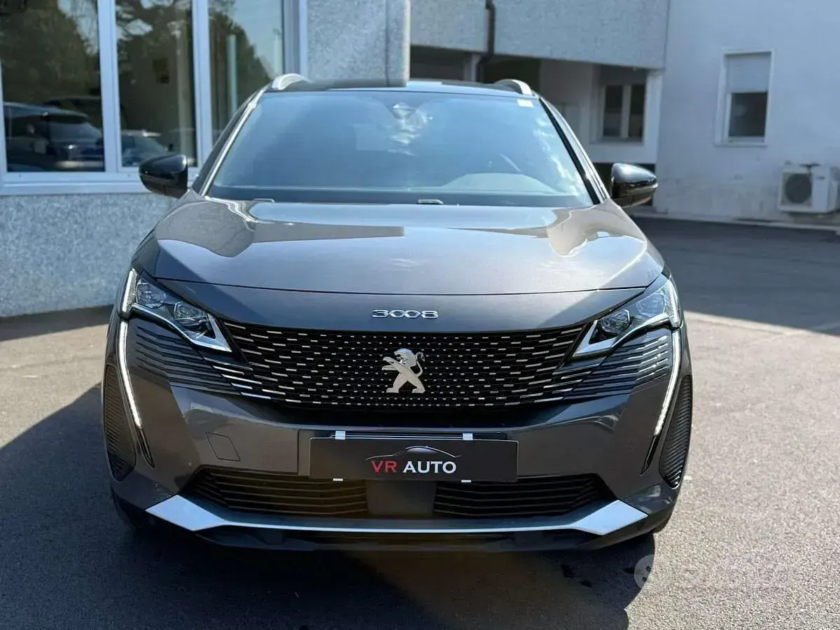 Usata Peugeot 3008 GT 131 CV (96 kW) 2024 Grigio SUV