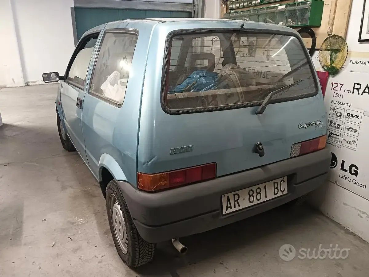 Second-hand Fiat Cinquecento 39 CP (28 kW) 1997 Albastru Hatchback