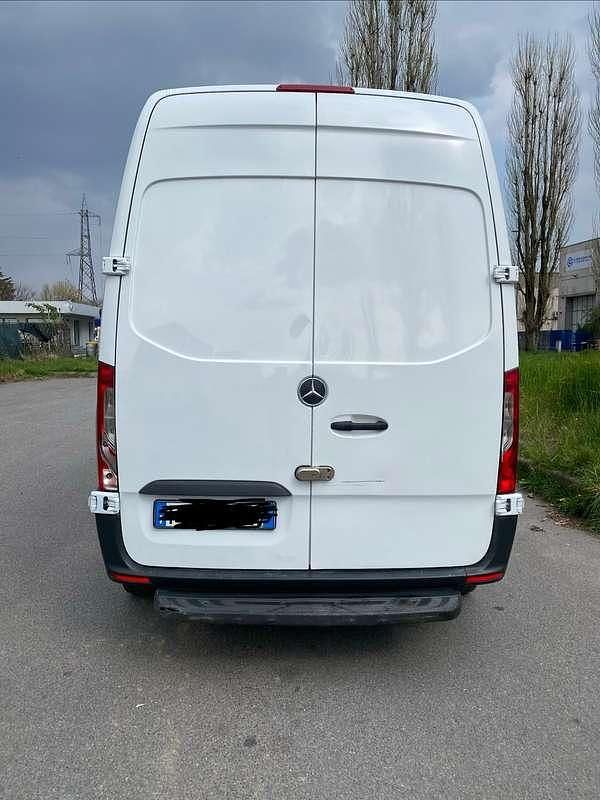 Usata Mercedes Sprinter 114 CV (83 kW) 2021 Bianco Furgone