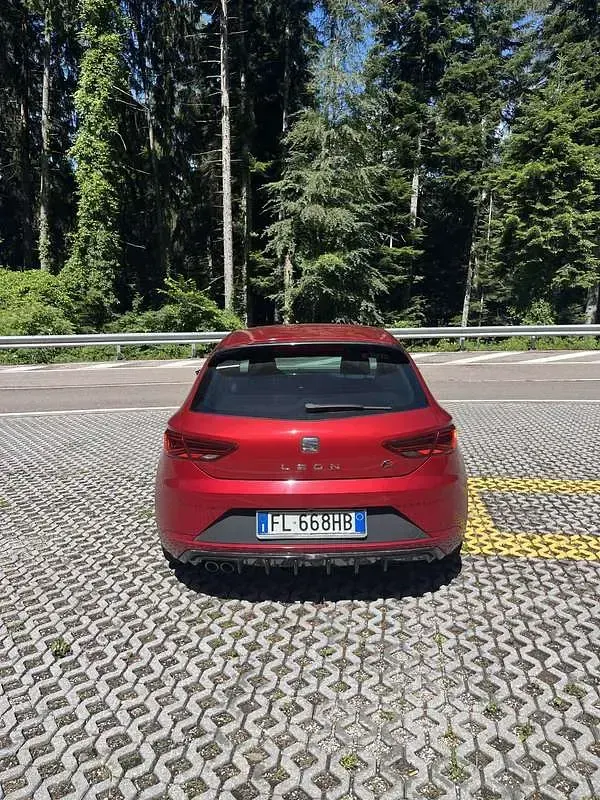 Usata Seat Leon FR 184 CV (135 kW) 2017 Berlina